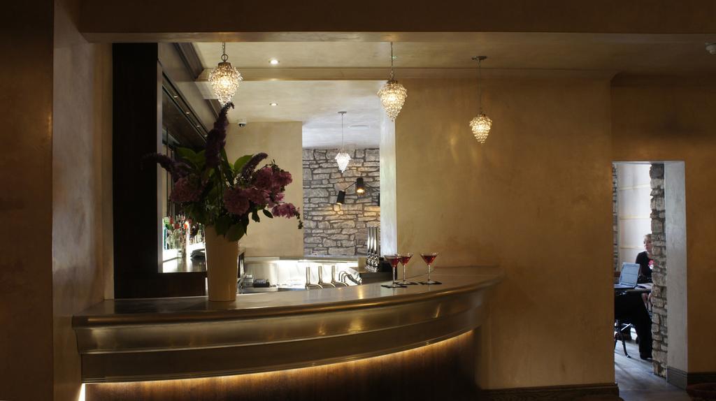 Abergavenny Hotel エクステリア 写真